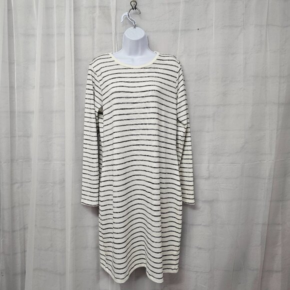 Dip Dress Knit White Black Stripes Shift Casual Preppy L - Picture 8 of 8